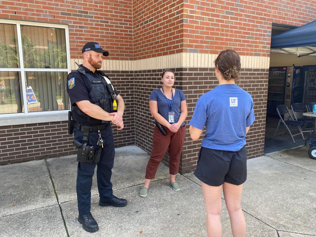 pairing-counselors-with-campus-police-to-support-students